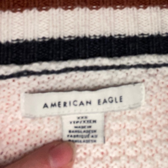 American Eagle sweater - Picture 3 of 3